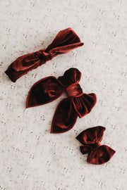 Bencer & Hazlenut Bows & Bowties – Red Velvet