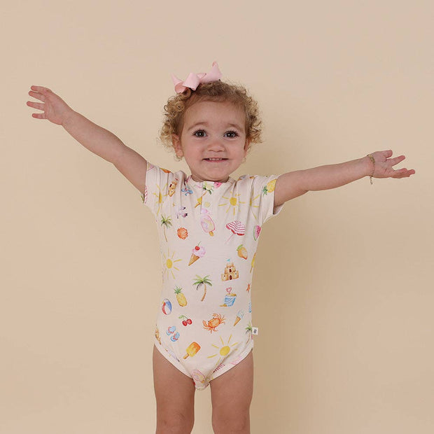 Snuggle Hunny Short Sleeve Organic Bodysuit - Beach Fun