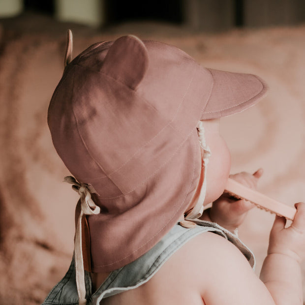 Bedhead 'Roamer' Baby Reversible Teddy Flap Sun Hat - Rosa/Flax