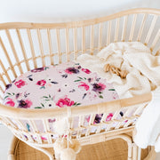 Snuggle Hunny Floral Kiss Fitted Bassinet Sheet / Change Pad Cover