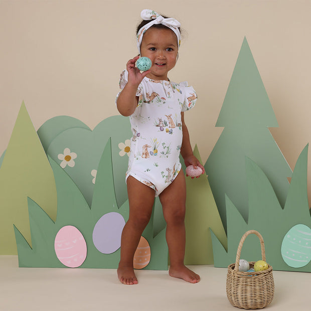 Snuggle Hunny Short Sleeve Organic Bodysuit with Frill - Easter - Easter Bunnies