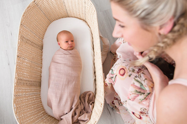 Love & Lee 100% Organic Cotton Muslin Swaddles - Dusty Pink